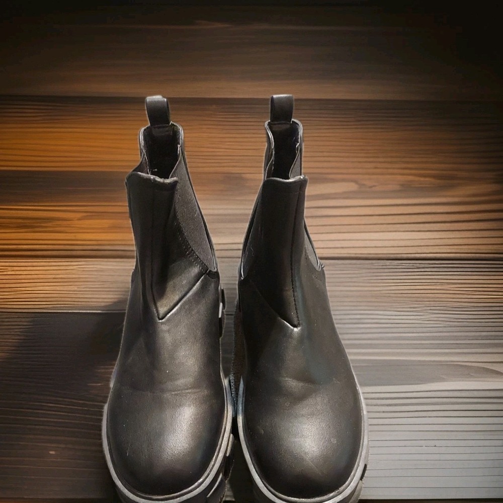 Billini Chunky Black Ankle Boots, New, Size 9 Grunge Y2k Fashion Punk Xanthos